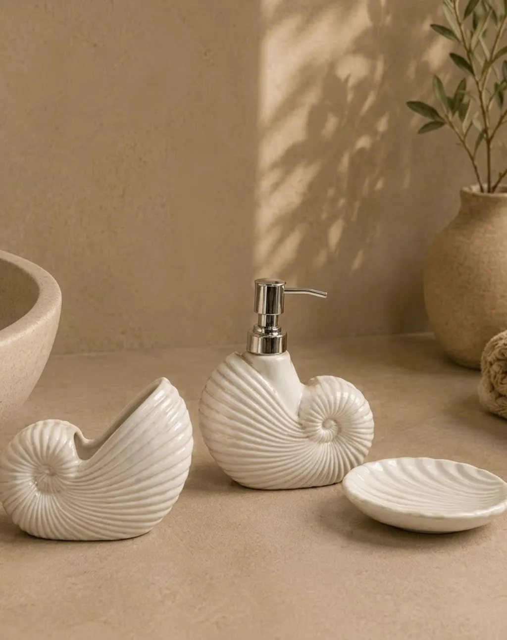 Linear Tide White Bathroom Set
